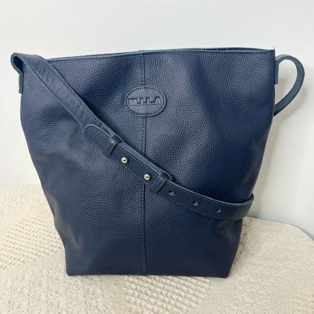 M.I.L.A Joanie Crossbody Bag Navy Leather Bucket